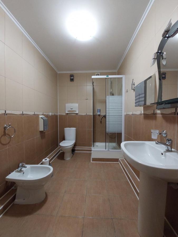 Apart-Hotel 24/7 Kam'janec'-Podil's'kyj Esterno foto